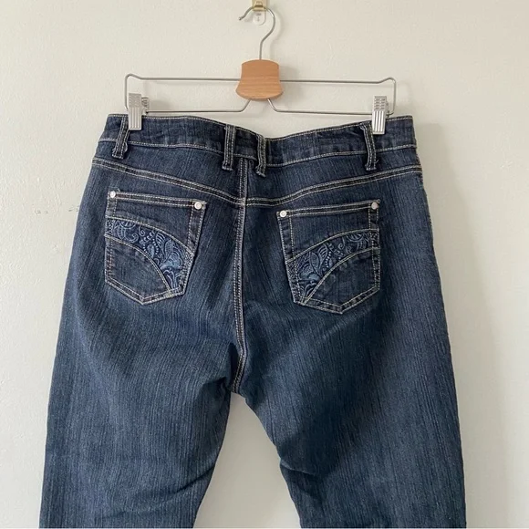 Roadrunner Mid Rise Jeans - Picture 5 of 7